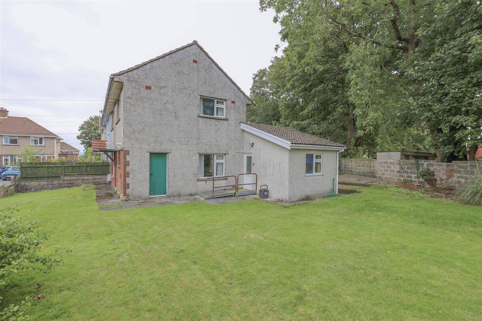8 Blaendewi, Wick, Nr Cowbridge, Vale of Glamorgan, CF71 7QG